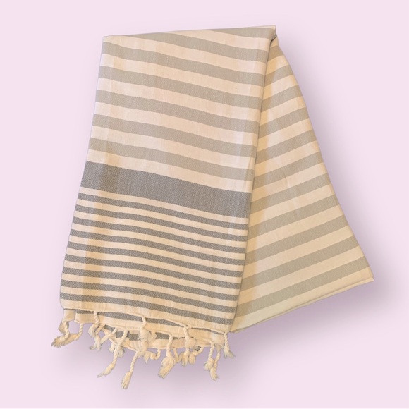 Striped Beach Towel - Picture 2 of 2